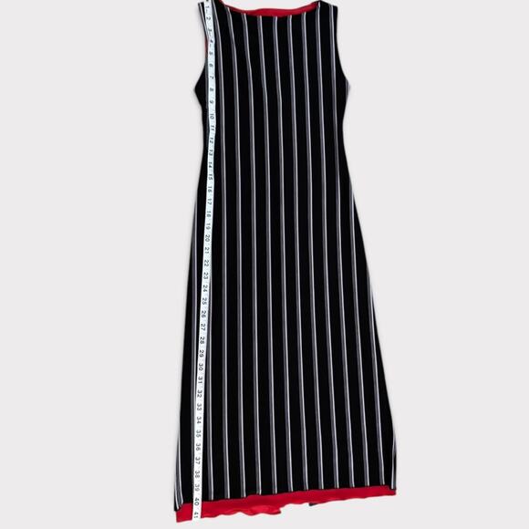 Reversible Tango Dress - Black/RedClassic Elegance with a Bold Twist Size Medium - Picture 12 of 14